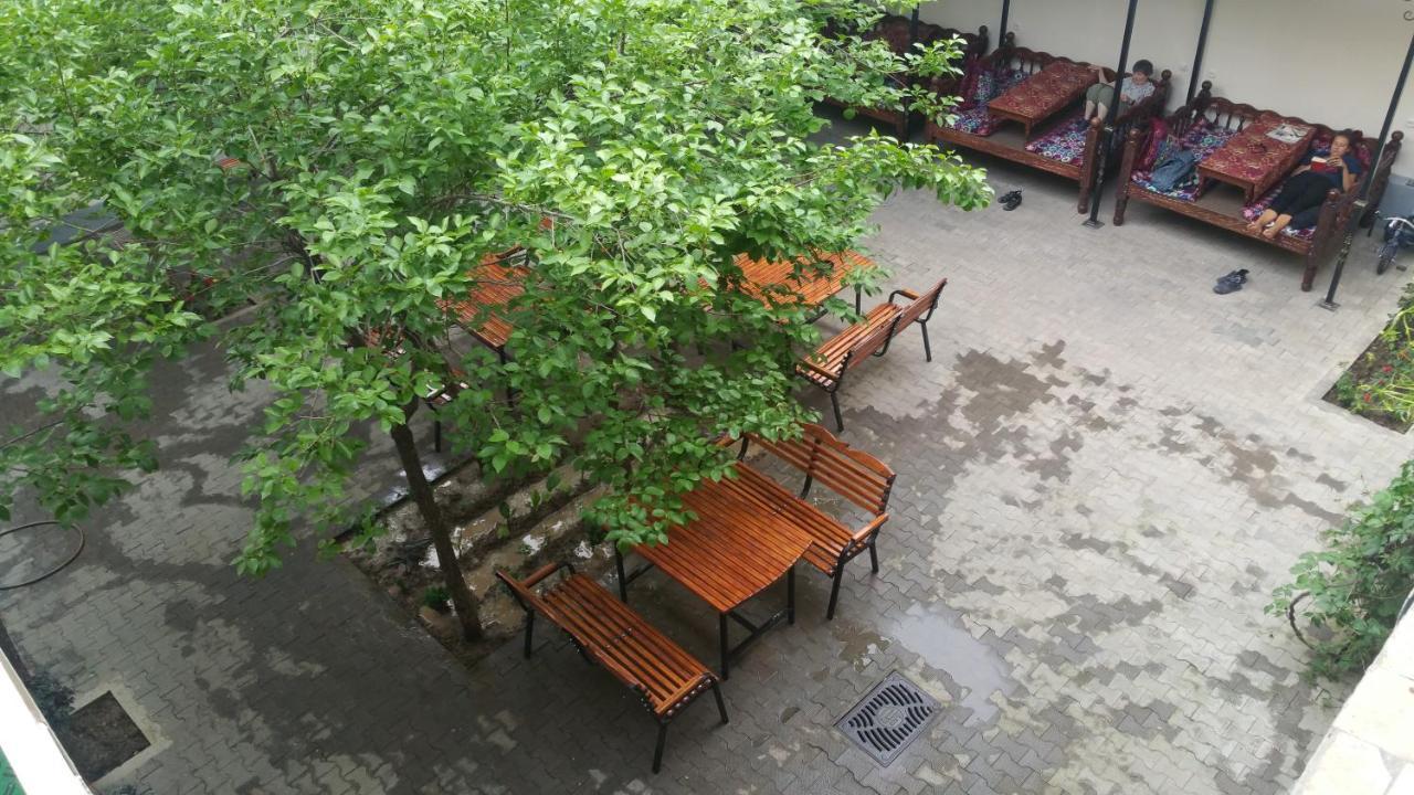 Gulnara Guesthouse Taschkent Exterior foto