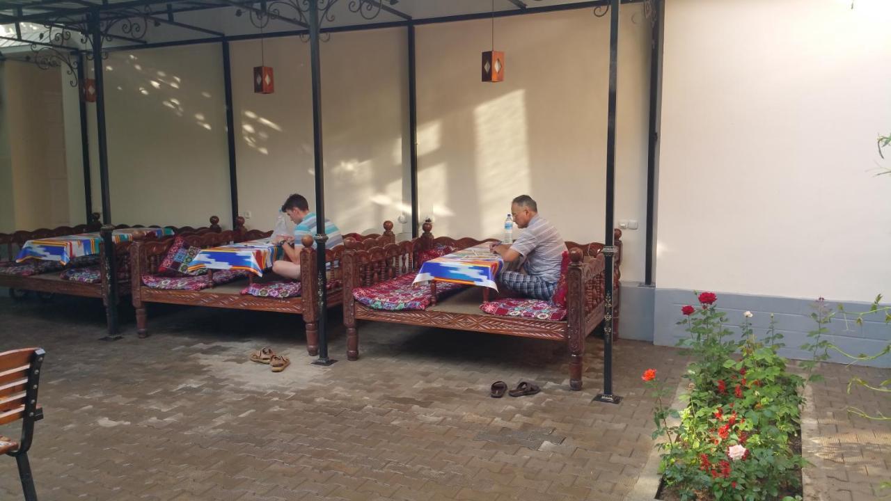 Gulnara Guesthouse Taschkent Exterior foto